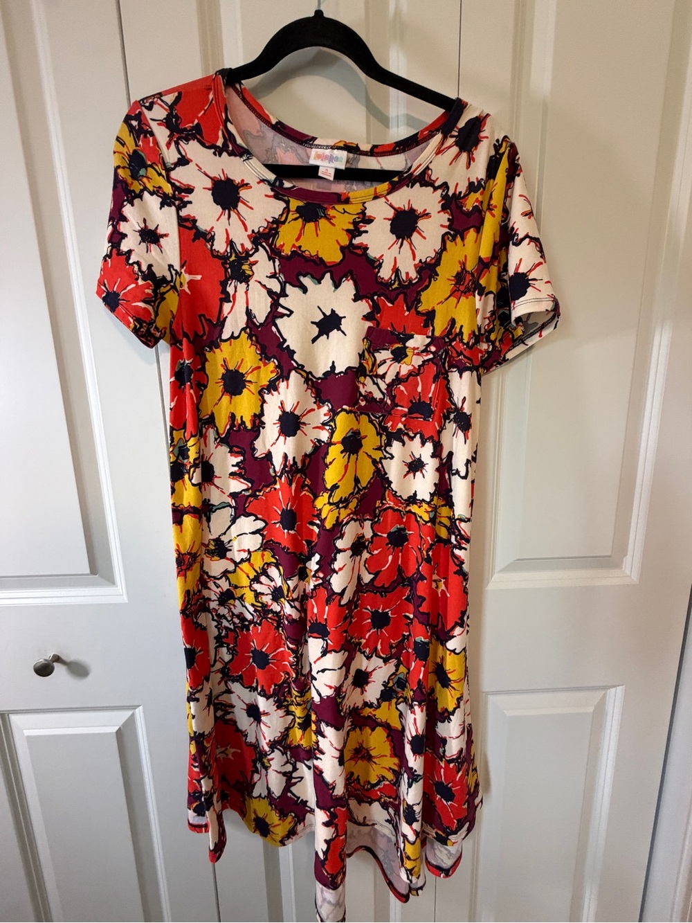 LuLaRoe Short Sleeve Mini Dress in Red, Yellow, White, Purple